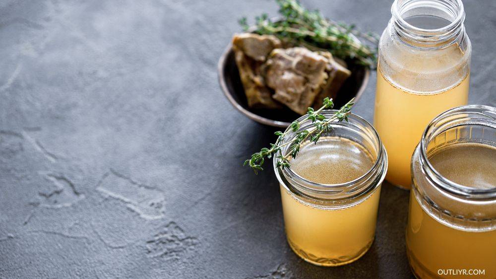 glycinefoodsourcesbonebrothimg Three jars of bone broth which is a top source for glycine